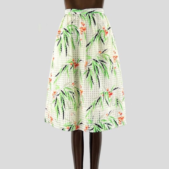 Elizabeth and James - 4 US - Picture 1 of 3